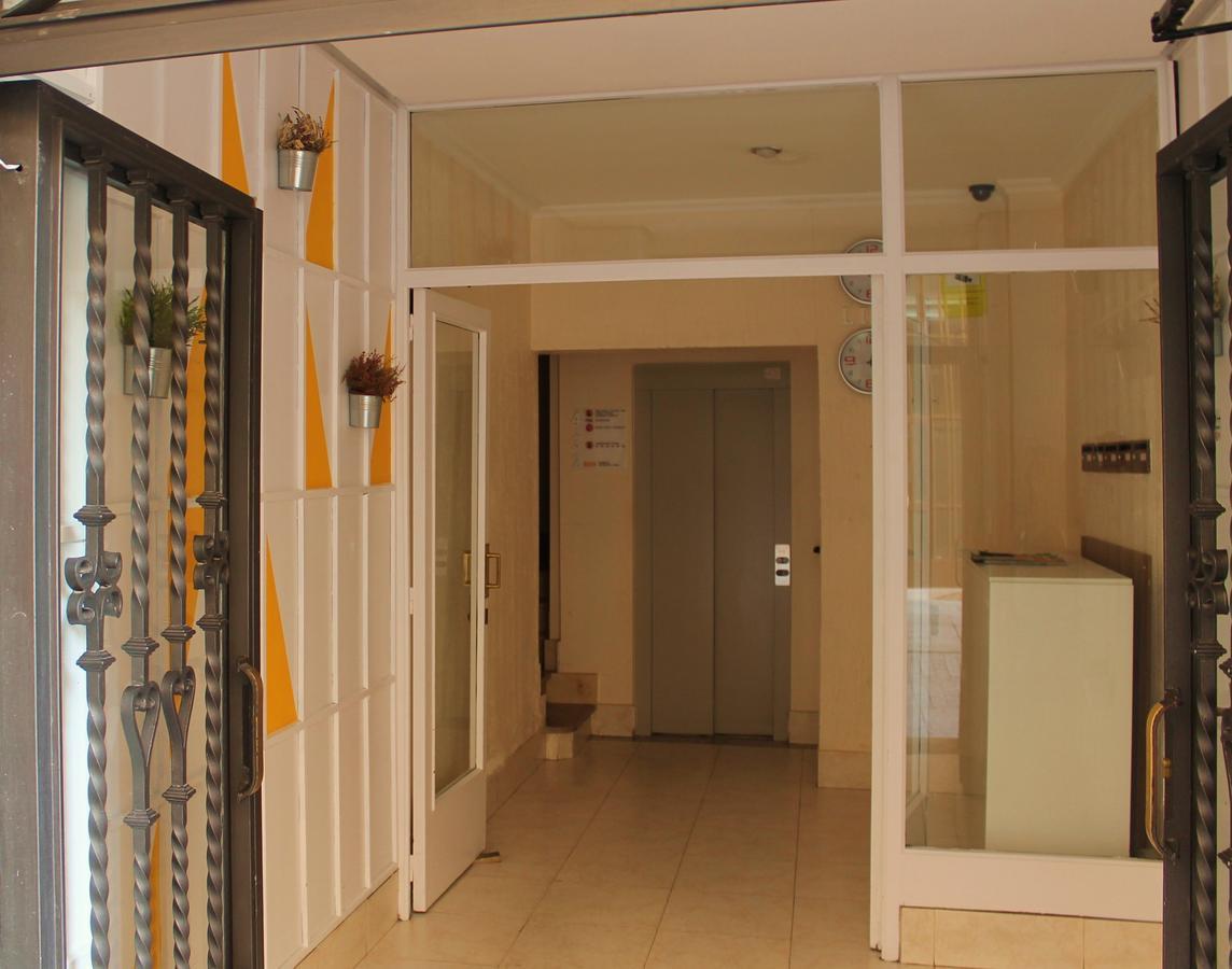Roomin Hostel Salamanca Exterior photo